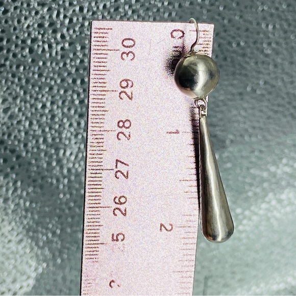 Vintage Sterling Silver Hollow Puff Ball & Teardrop Earrings Handmade - Picture 12 of 15